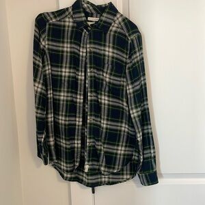 ❤️5/$20 American Eagle XS button up